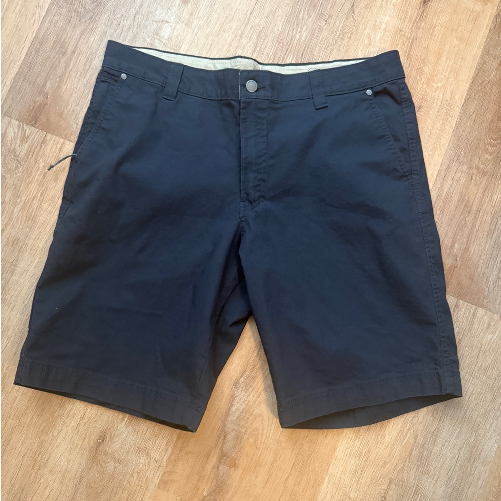 Columbia Men's Dark Blue Flat Front Shorts